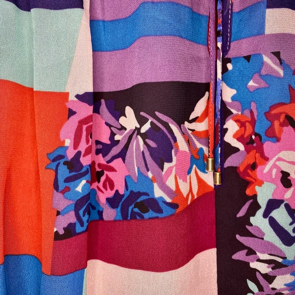 💥BOGO💥 Anthropologie Colorful Maeve blouse. Size L - Picture 4 of 7
